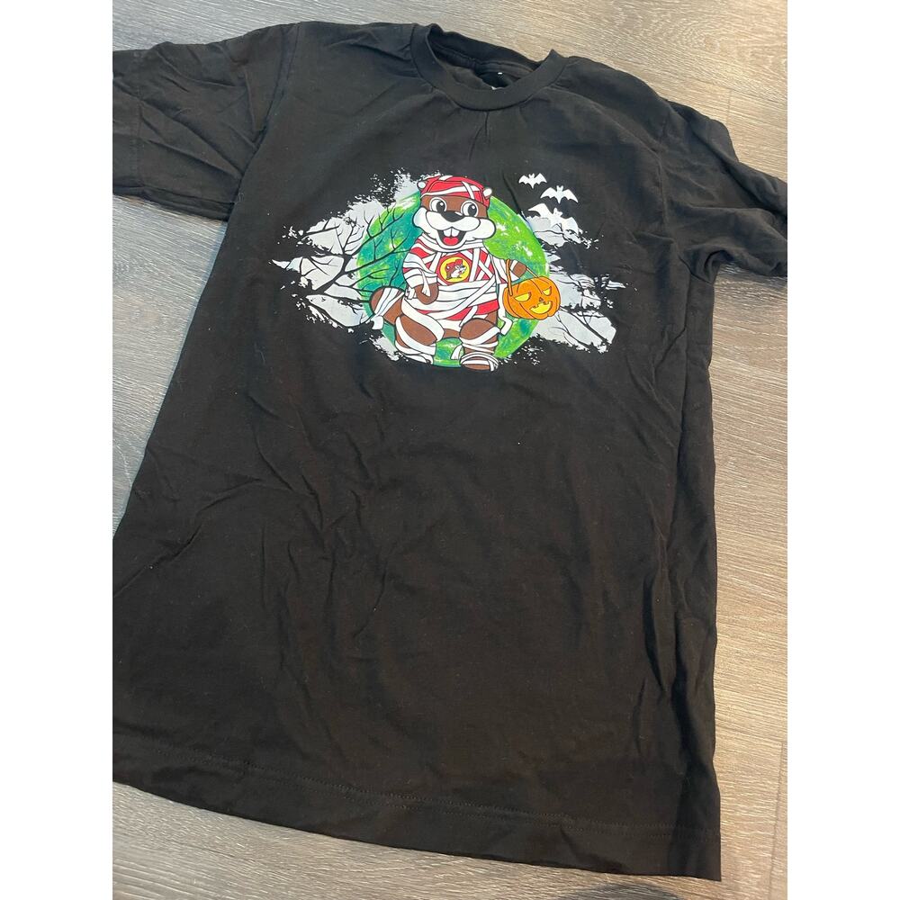 Bucees haloween shirt